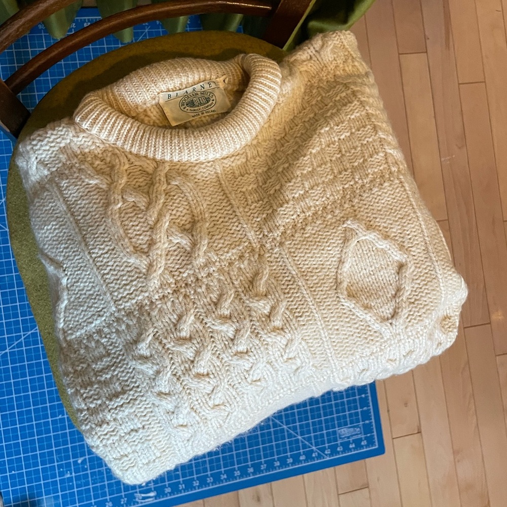 100% Irish wool Cream Sweater